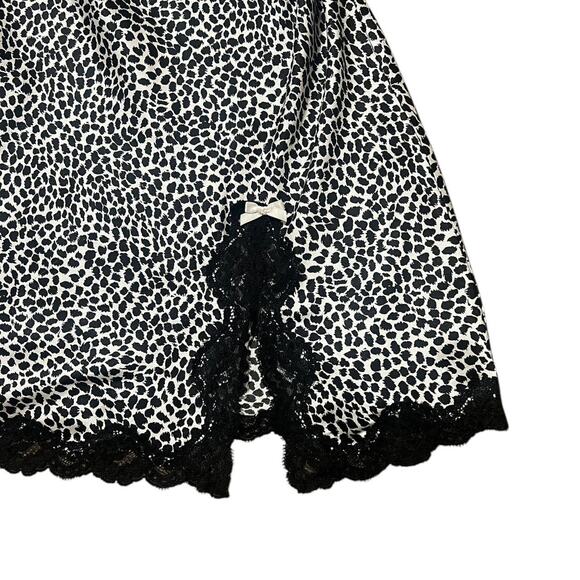 Victoria's Secret Y2K Black & Ivory Coquette Cheetah Print Lace Trim Y2K Chemise - Picture 3 of 8